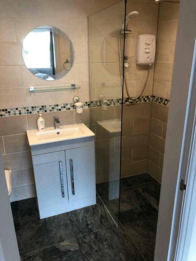 Private En-Suite Guestroom Ruthin Eksteriør billede